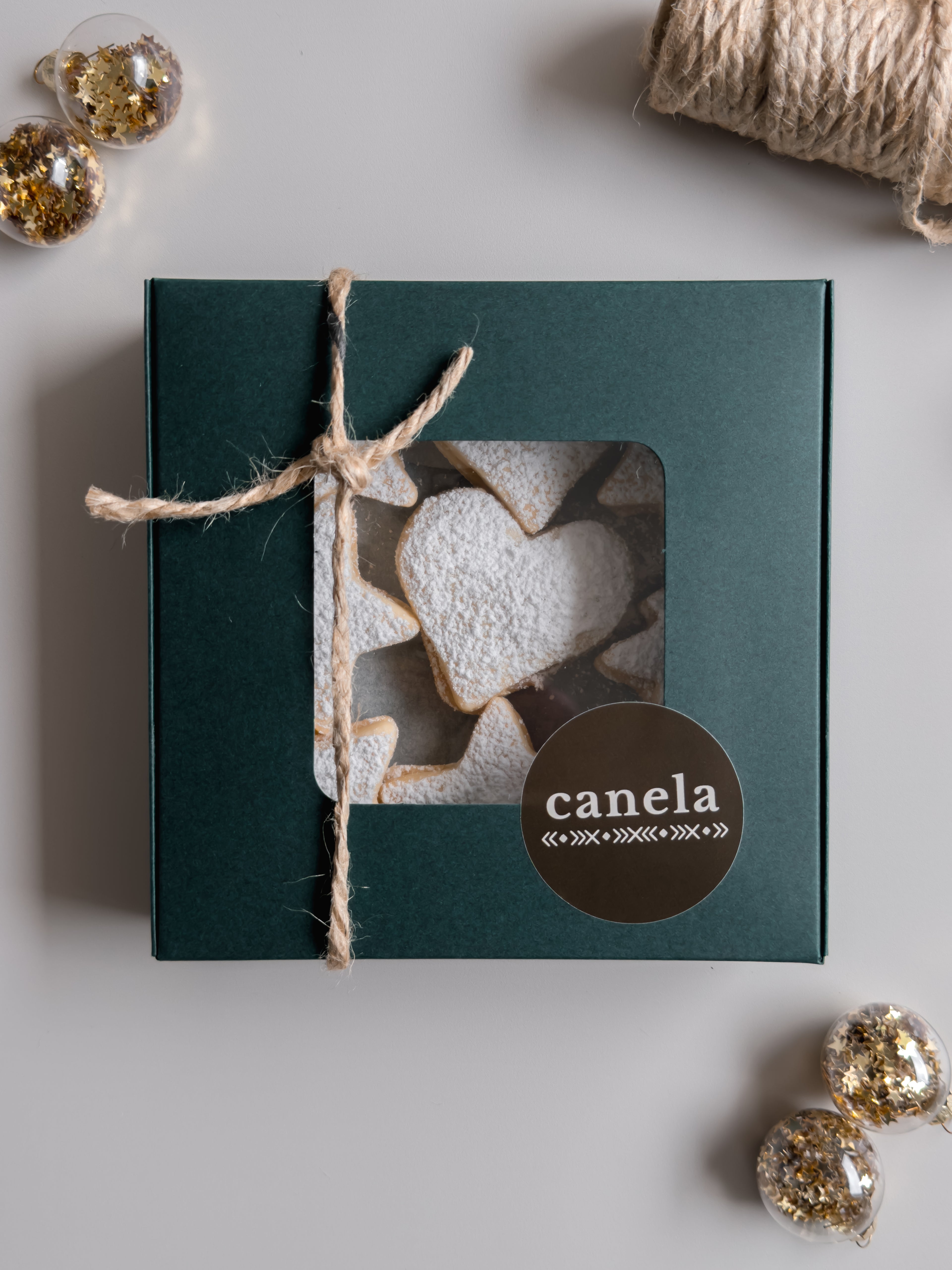 canela Christmas Gift Box – Alfajores | Limited Edition