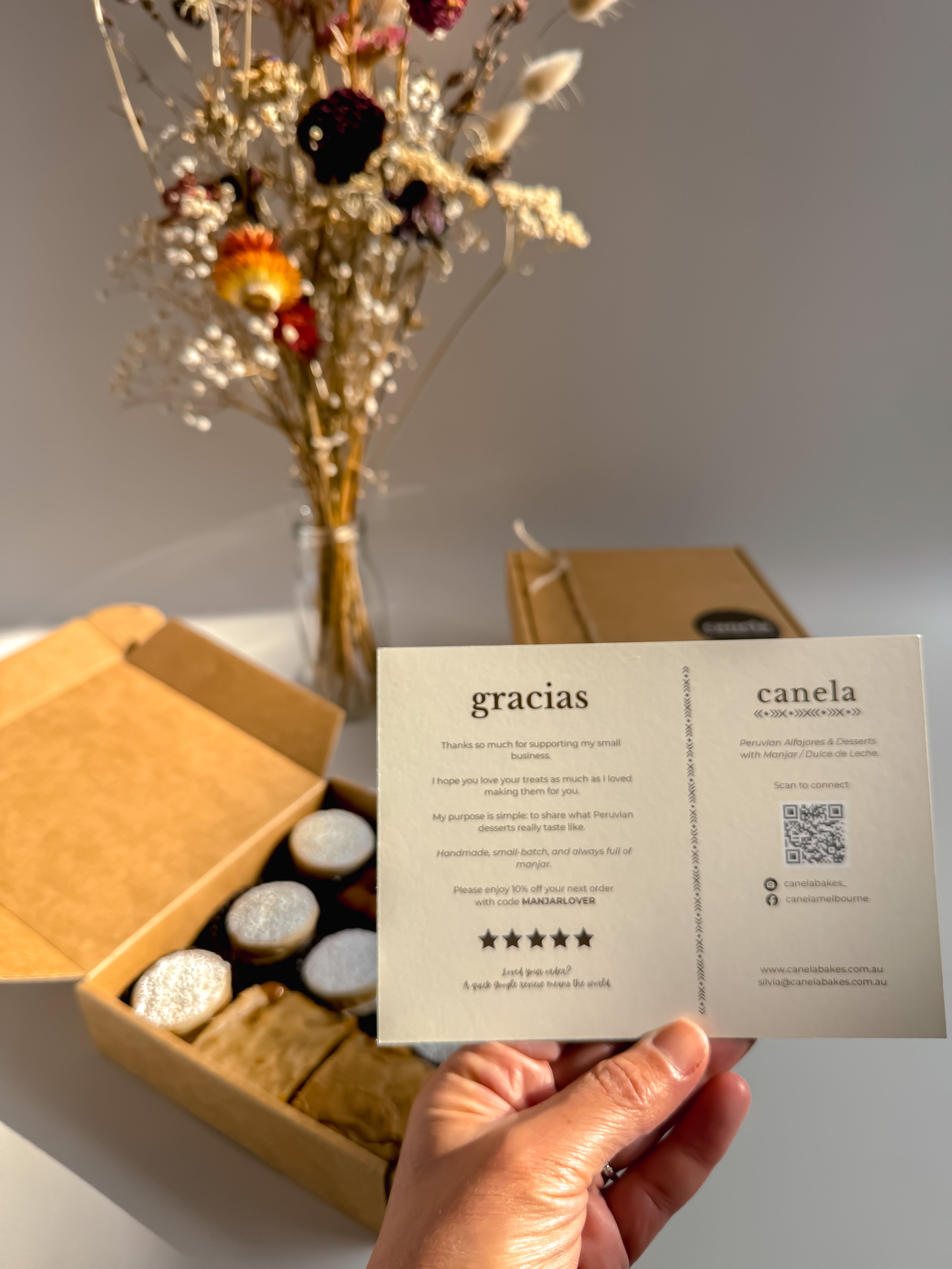 Mixed Dessert Gift Box – Alfajores, Brownies & Blondies