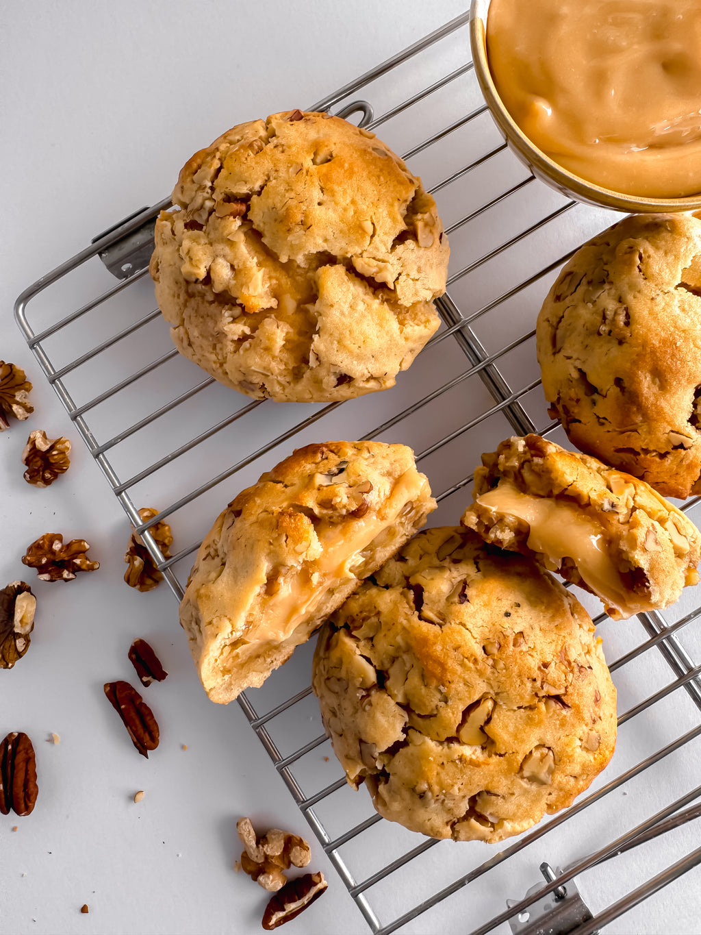canela Walnuts & Pecans Cookie